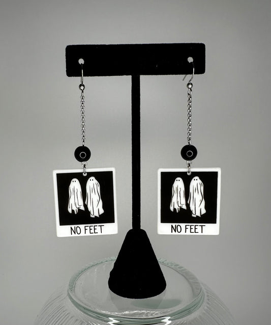 No Feet!